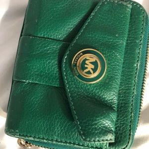 MICHAEL KORS Kelly Green Wallet with Gold Accents
